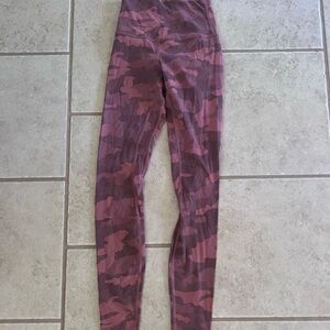 lulu align leggings. size 2, 28”. good condition. dryer marks by logo